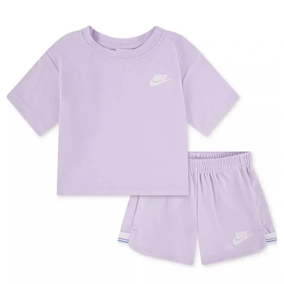 Nike Lilac Crop Tee & Shorts Set - Picture 1 of 4